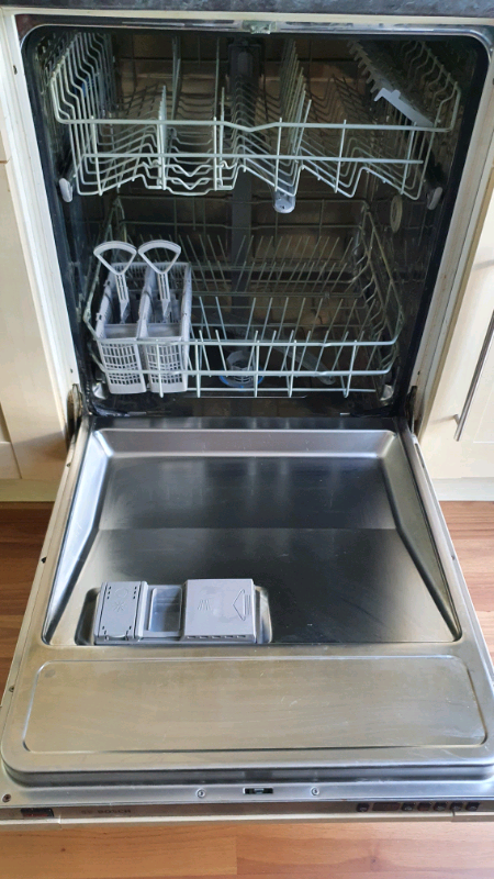 integrated dishwasher gumtree